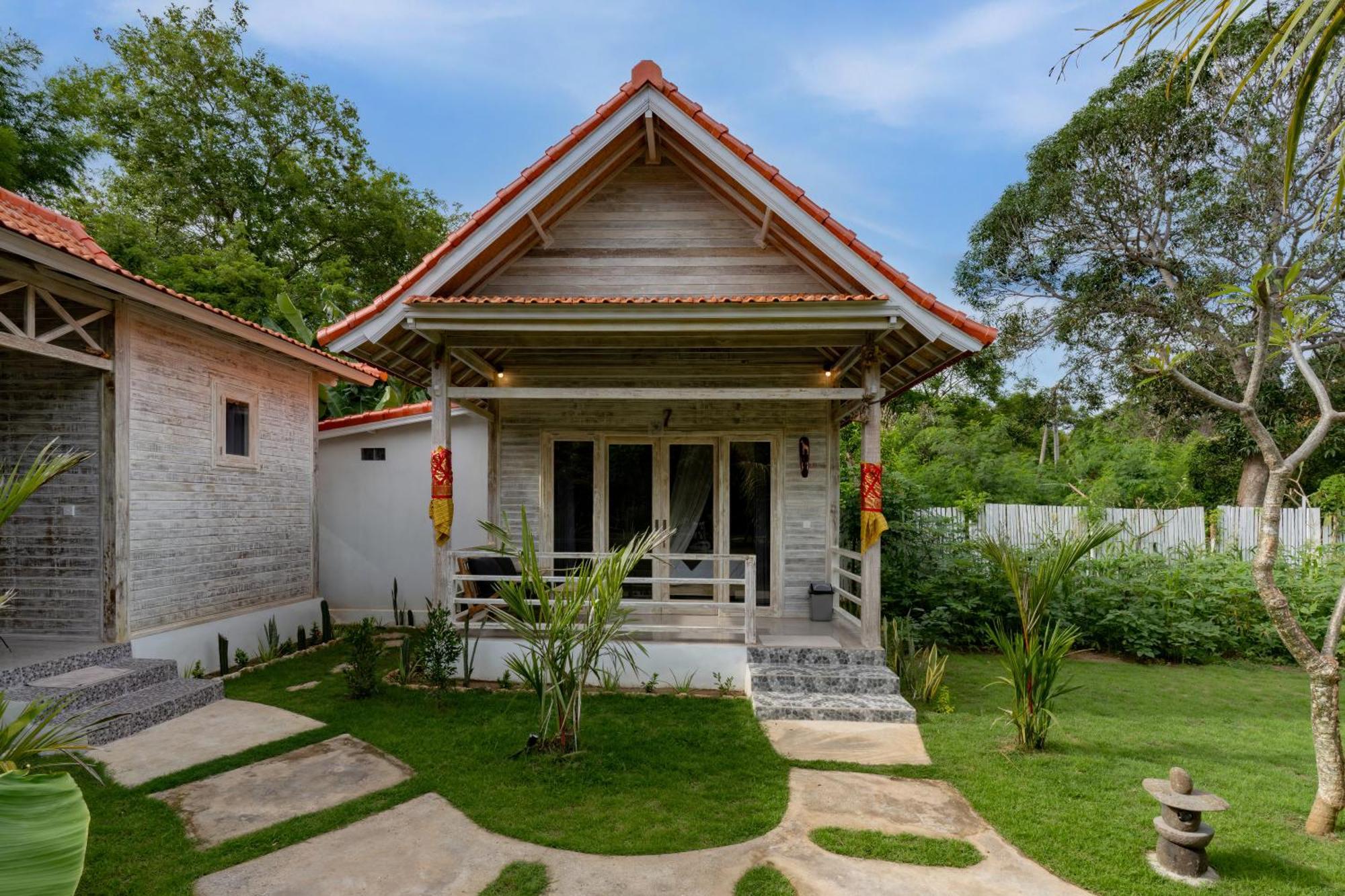 Le Biu Garden View Hotel Nusa Lembongan  Exterior photo